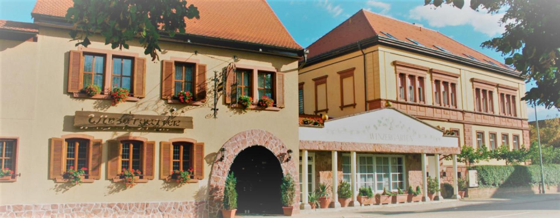 Winzergarten Hotel-Restaurant Grosskarlbach Εξωτερικό φωτογραφία