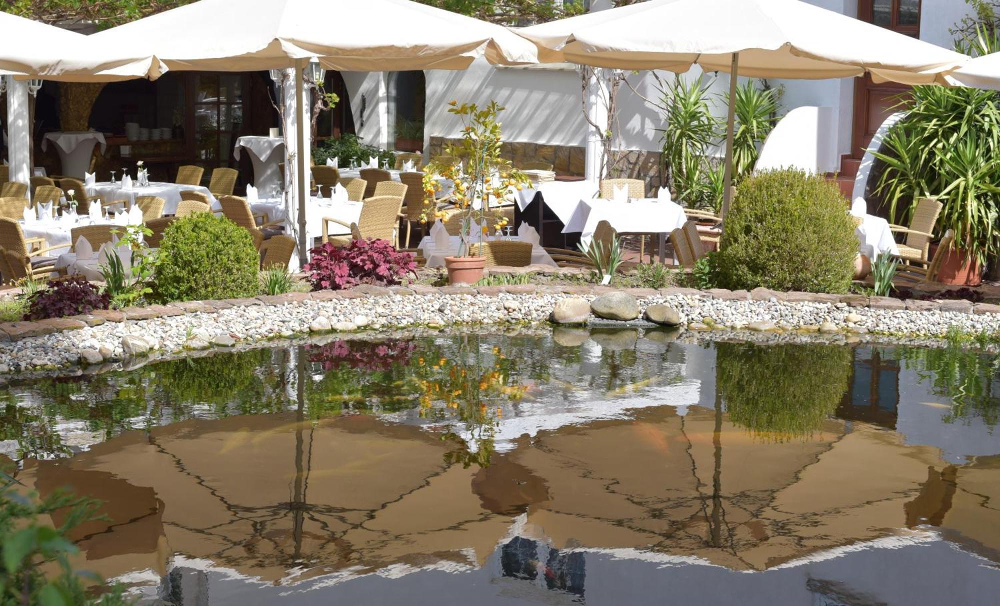 Winzergarten Hotel-Restaurant Grosskarlbach Εξωτερικό φωτογραφία