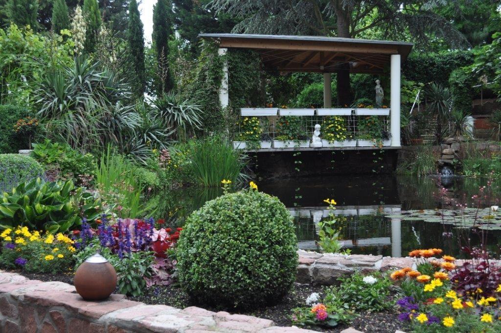 Winzergarten Hotel-Restaurant Grosskarlbach Εξωτερικό φωτογραφία
